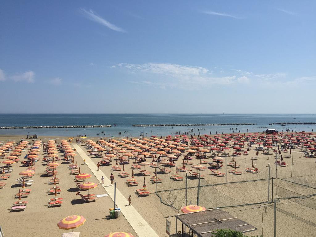Hotel Cosmopolita ريميني المظهر الخارجي الصورة